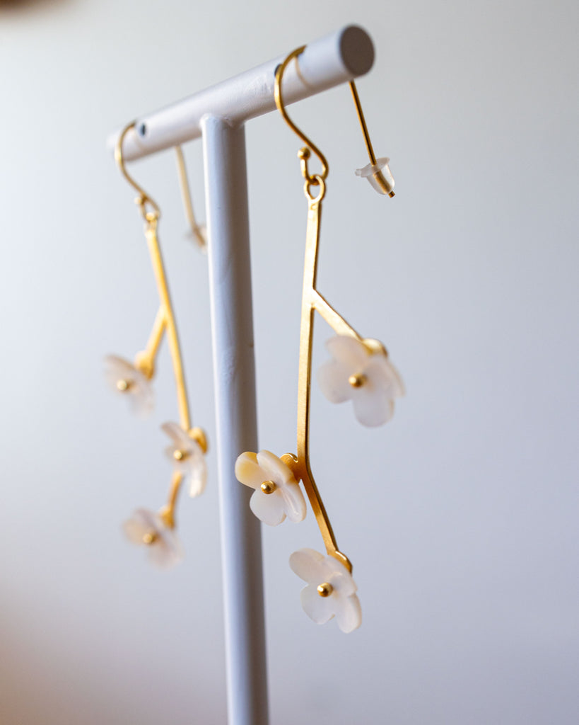 Mother of Pearl Three Flowers on Branch