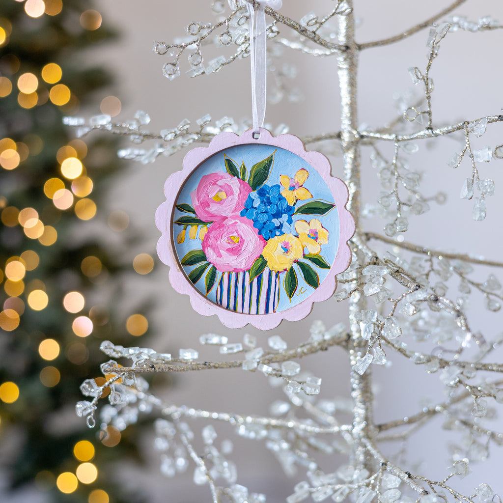 Scallop Floral Ornament #1