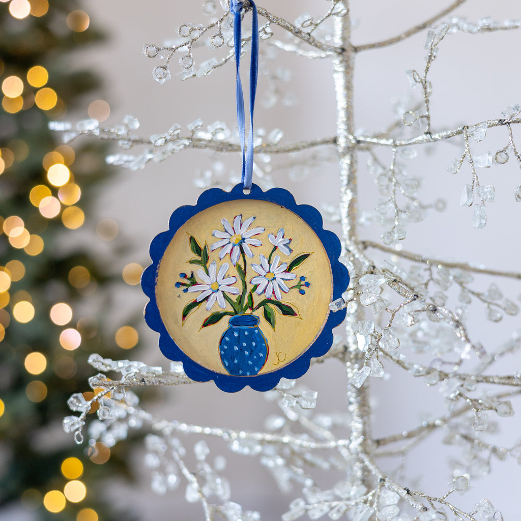 Scallop Floral Ornament #6