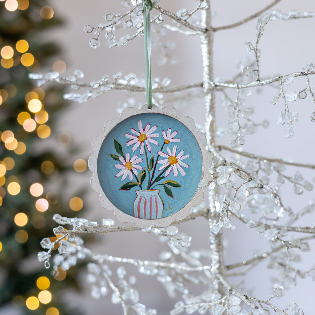Scallop Floral Ornament #8